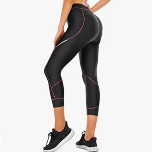 Bike Shorts Women 3/4 Long Tight UPF 50+ Size Large 4UCycling Black Pink Stripe